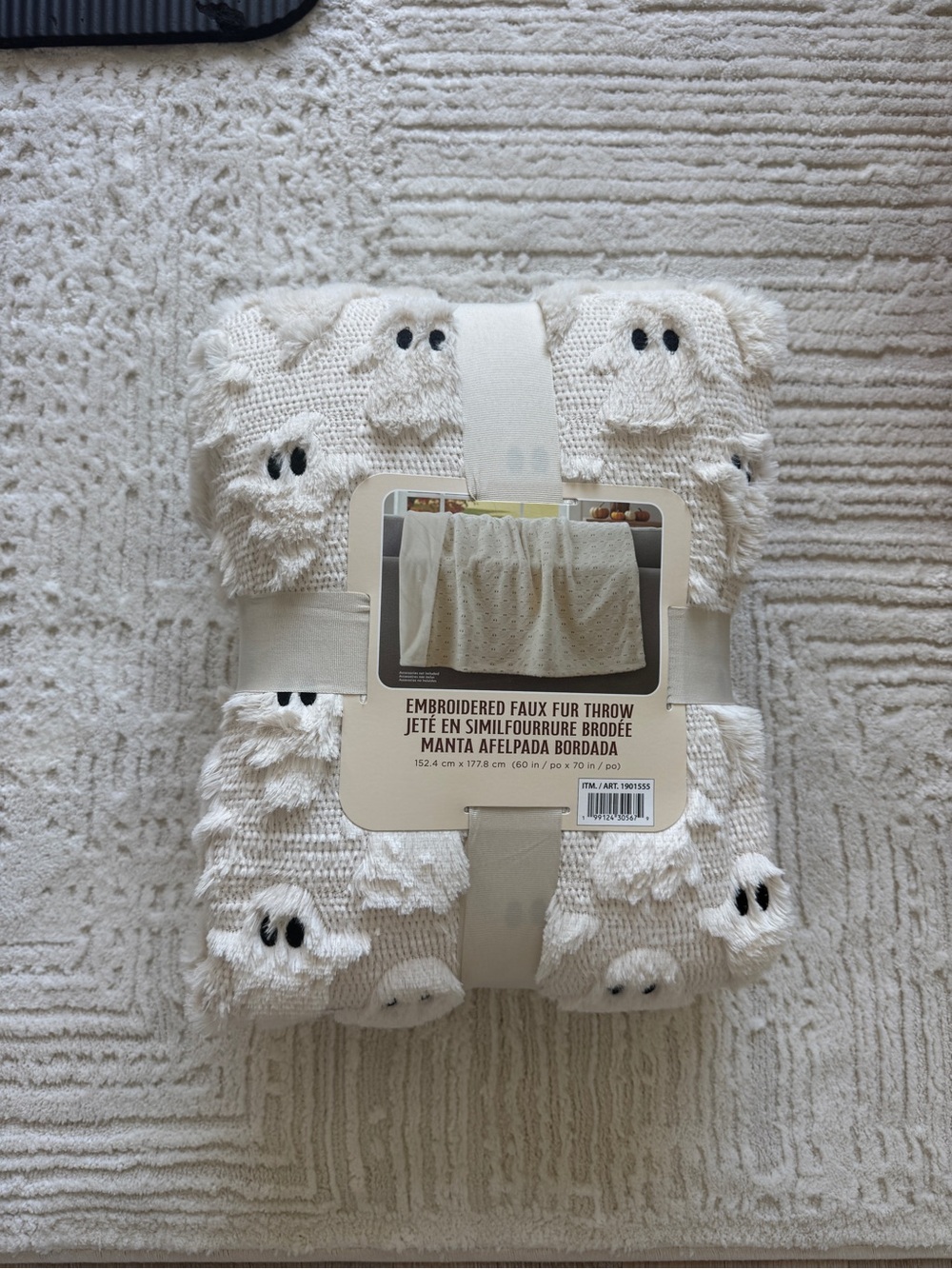 Fall/Halloween throws. Viral TikTok Costco throw blankets. Ghost.